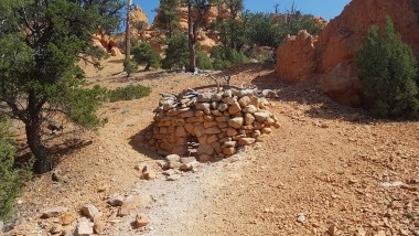 Arches trail : red canyon